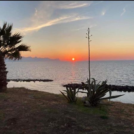 Casa Vacanza Da Mirella E Peppe Trappeto  Extérieur photo